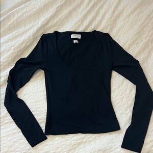 Aritzia contour Black Long Sleeve Top